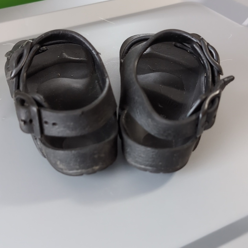 Birkenstock Milano Black Foam Sandals in Play Condition Size Kid's 8.5 - Picture 4 of 8